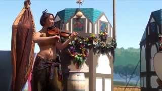 Circa Paleo - The Kiss (The Gael) @ Renaissance Pleasure Faire, Irwindale Resimi