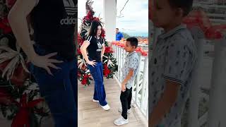 La condesa defiende lo suyo🤣🤣#humor #comedia #suscribete #reels #shortsvideo #show