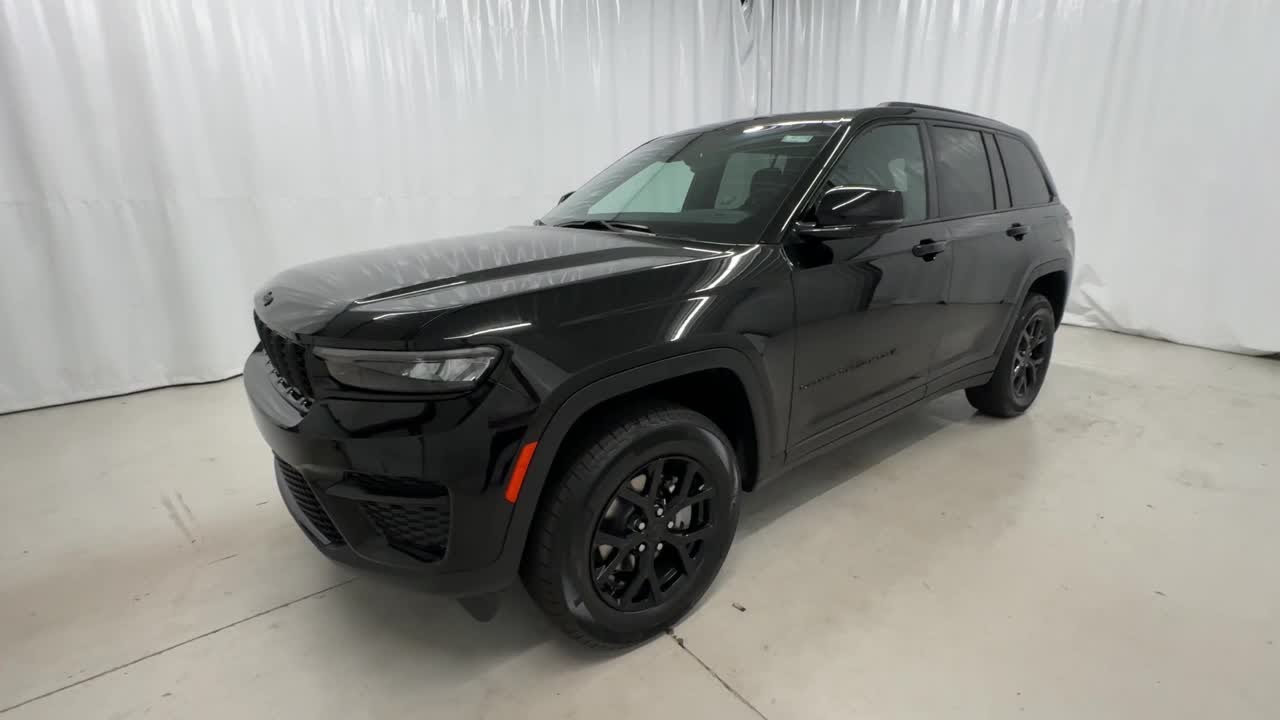 2025 Jeep Grand Cherokee  West Bend, Hartford, Mequon, Menomonee Falls WI