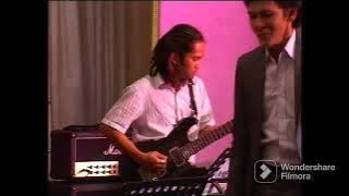 Terharu-Jamal Abdillah (Live)