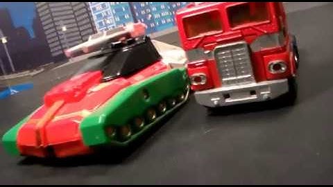 G2 Transformers Generation Two Chromedome Custom