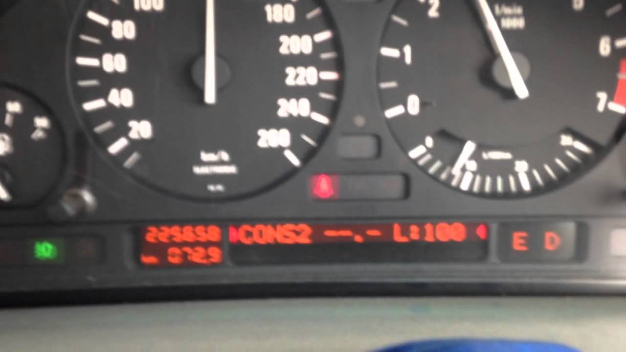 BMW 525i e34 auto fuel consumption test YouTube