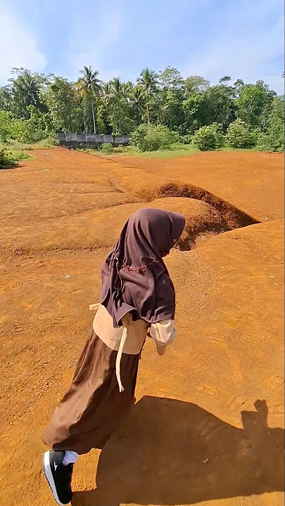 'Baru Pulang Sekolah, Dila Langsung Main Perosotan! Kocak Banget!'#trendingshorts