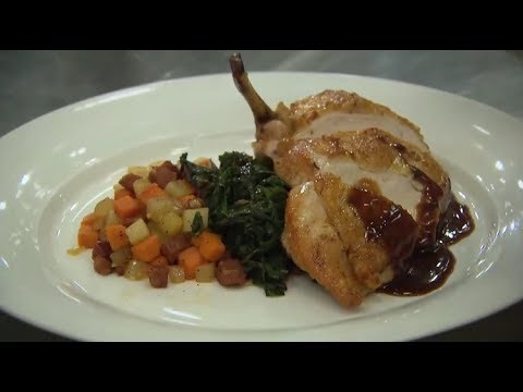 chicken-breast-bone-in-pan-roasted-crispy-skinned-(how-to-cook)---hell's-kitchen