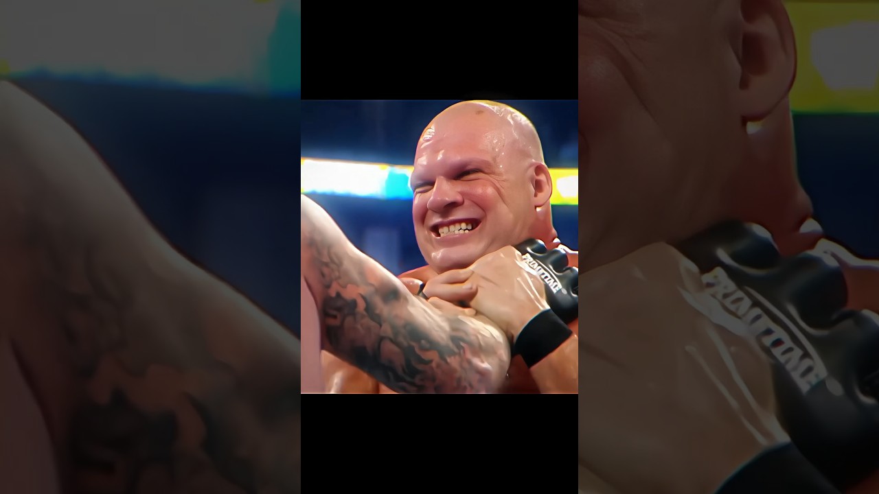 Undertaker Chokeslam Reversed by Kane 💀