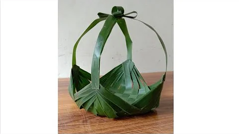 How it's made - simple basket - using coconut leaf - Thekkan shilpi
