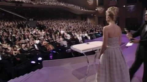 Mira Sorvino winning Best Supporting Actress | 68t...