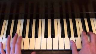 Video thumbnail of "L'Amour Toujours - Gigi D'Agostino (Piano Lesson by Matt McCloskey)"