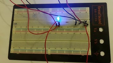 Raspberry pi circuit using python to control blinking LED