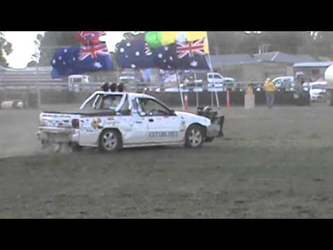 12 UNTAMEABLE HOLDEN UTE BARREL RACING AT OBERON UTE SHOW 20 2 2016 ...