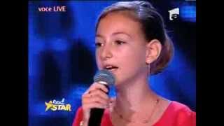 Video thumbnail of "Elena 12 ans   'je suis malade'   roumaine"