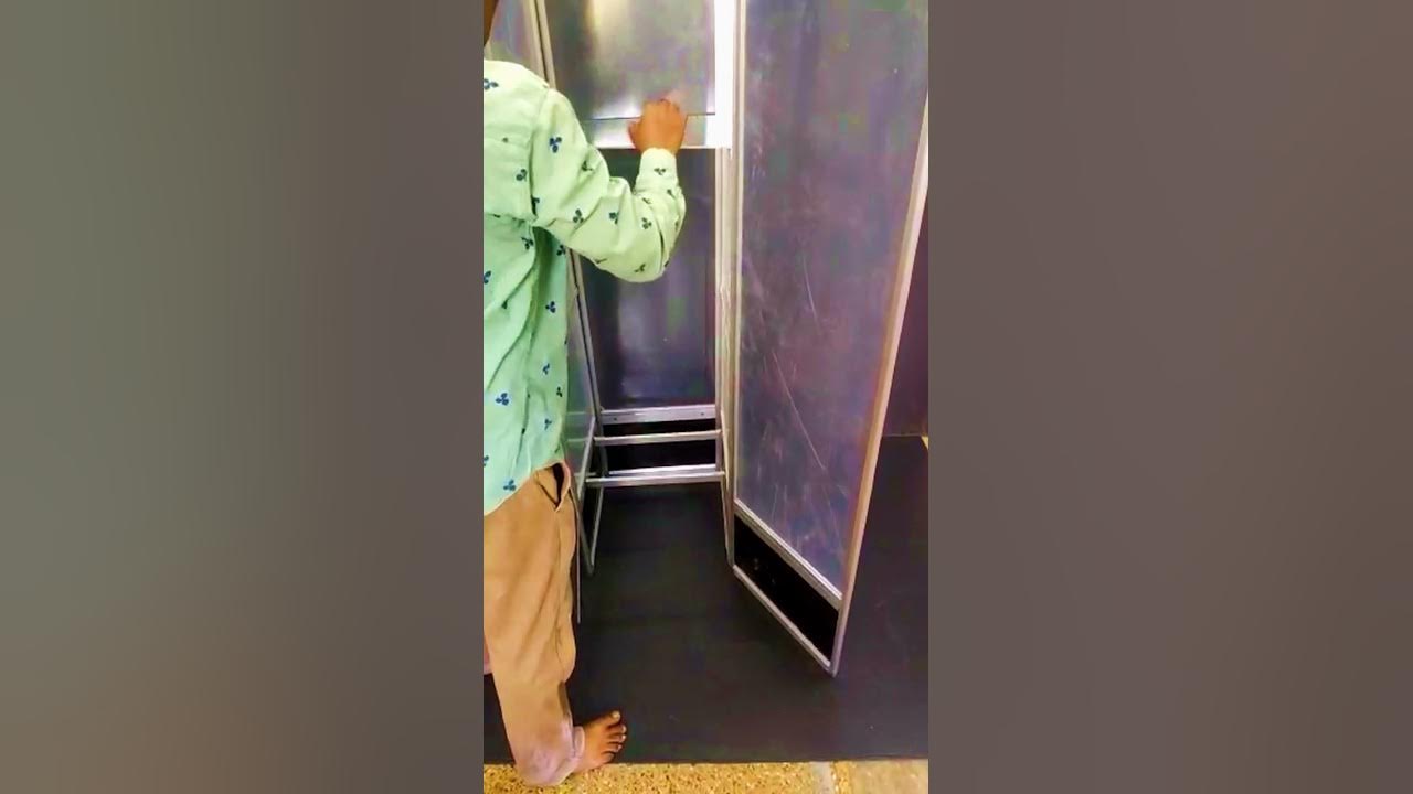 Folding Jewlery Display Tower - YouTube