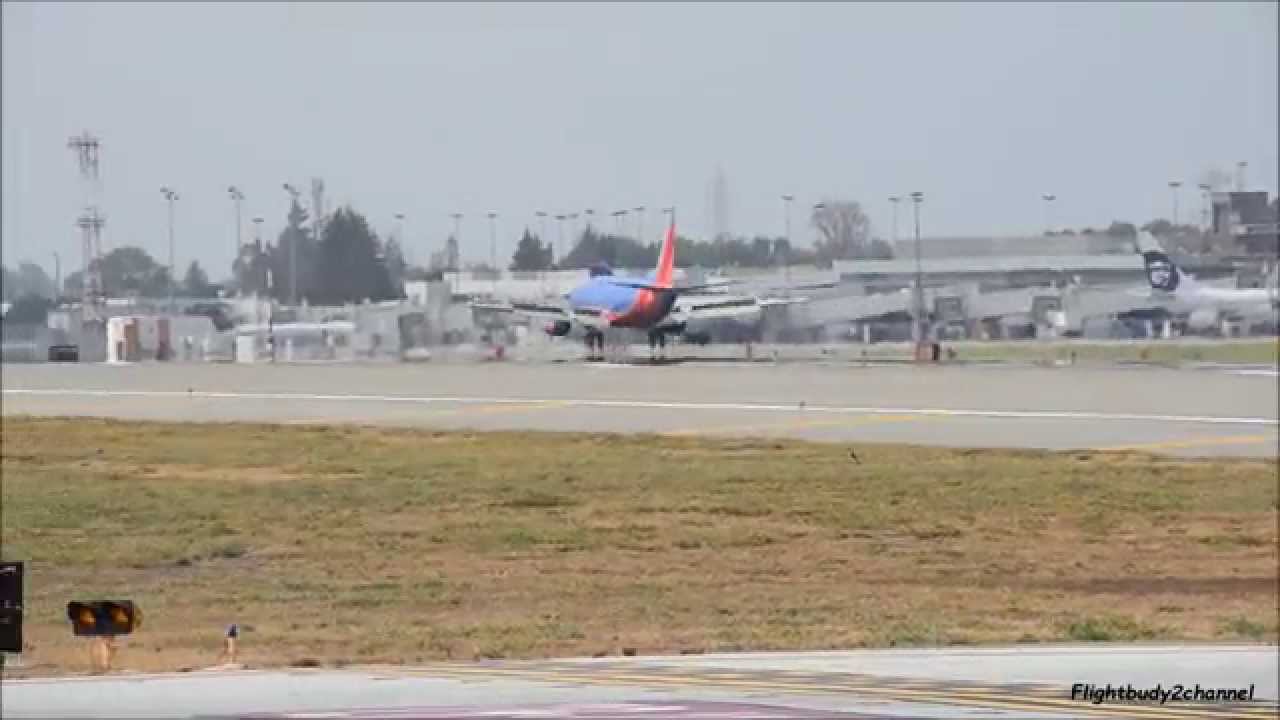 N697sw Southwest Airlines 737-300 N697SW landing at San Jose International ...