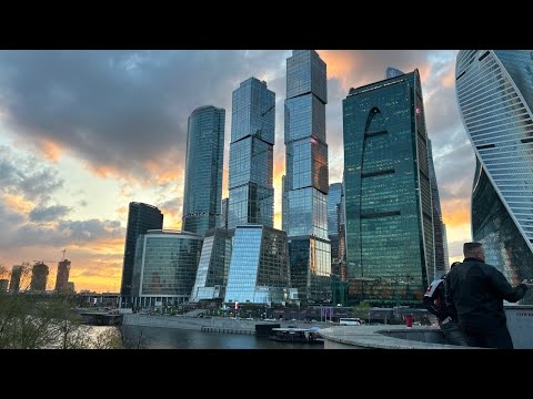 Видео: Прогулка по ночной Москве #стрим #Москва #чат