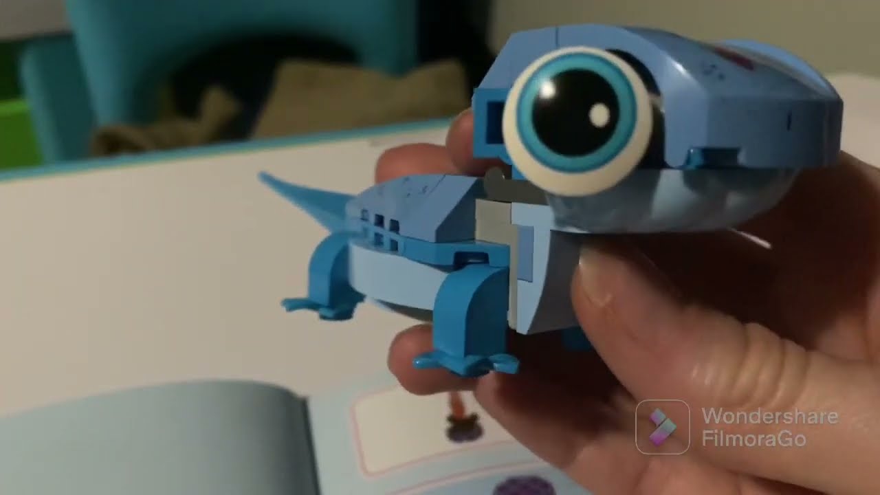 LEGO Bruni from Frozen 2 - Oliver Builds!