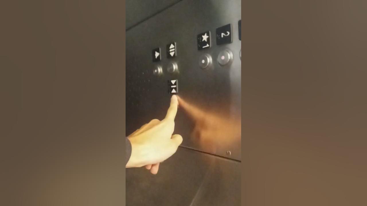 5537 Original video 2006 Schindler Elevator Kohl's Bella Terra