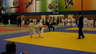Pim mooie worp NNK teamjudo 2010
