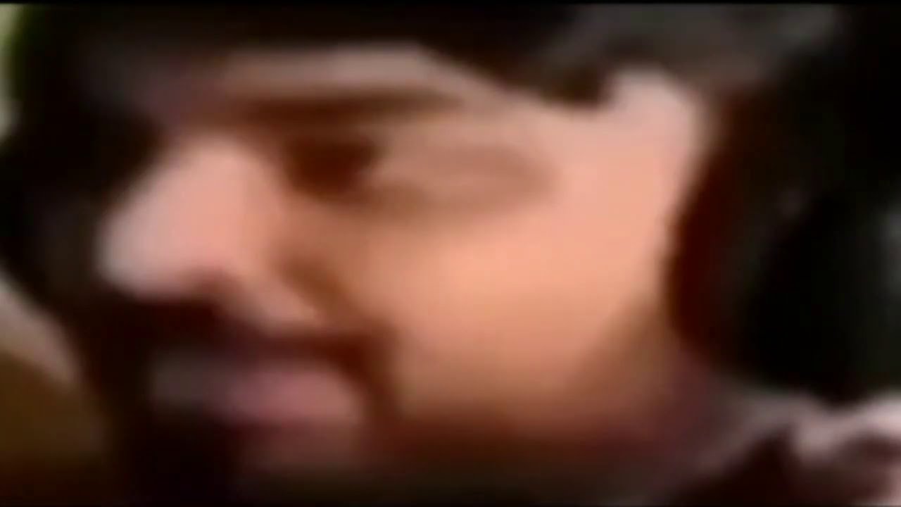 Араб смеется