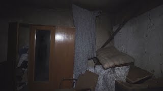 Оставили камеру в заброшенном доме Паранормальное явление снято на камеру Оставили камеру в заброшенном доме Паранормальное явление снято на камеру