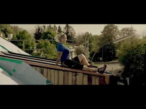 Update New Karriere ganz oben! Werde Dachdecker/Dachdeckerin!