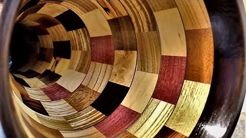 Woodturning - Organised Chaos !!