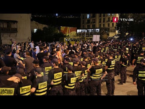 ვითარება მთავრობის ადმინისტრაციასთან მიმდინარე აქციაზე #LIVE