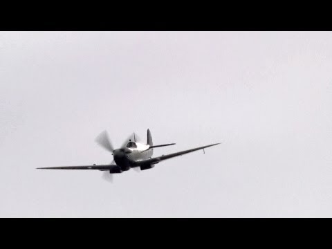 great-sounding-merlin-engine-"-spitfire-sounds-"