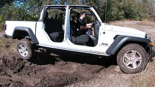 Jeep Gladiator Tested! 060 Holopaw flex test & door roof removal