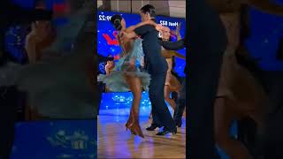 Vintage Moves That Still Shine 🌟 #oldsong #dancevideo #samba #retro #trending #shorts #fyp