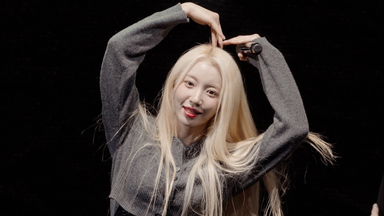 Full Ver. 241012 오마이걸 유빈 Dun Dun Dance+Dolphin+Classified+살짝설렜어(OHMYGIRL YUBIN Fancam) 4K60P 직캠