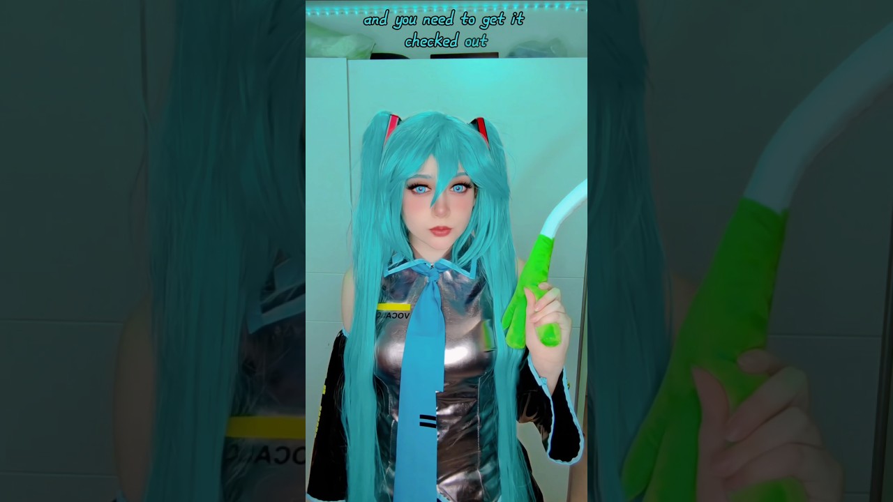 A lot of you have mental illness | Hatsune Miku | #hatsunemiku #cosplay #shorts