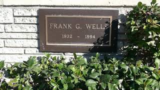 Frank Wells Grave Forest Lawn Hollywood Hills Memorial Park Los Angeles California Usa January 2021