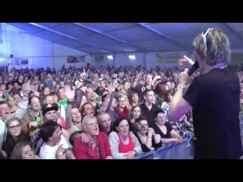 Nur noch Schuhe an a cappella — Mickie Krause, Schlagernacht 2014