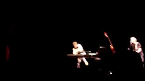 Spinal Tap - Gimme Some Money (ft. Elvis Costello)