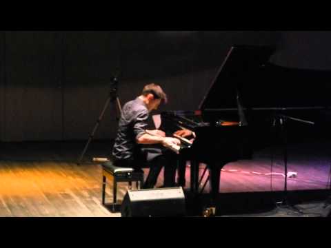 Maksim Mrvica -
