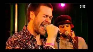 Kasabian - L.S.F. + outro - 3OnStage Acoustic 2010 (3/3)