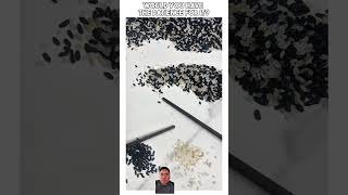 Wow this is such a talent separating #blackrice & #whiterice #rice #beras #chopsticks #satisfying