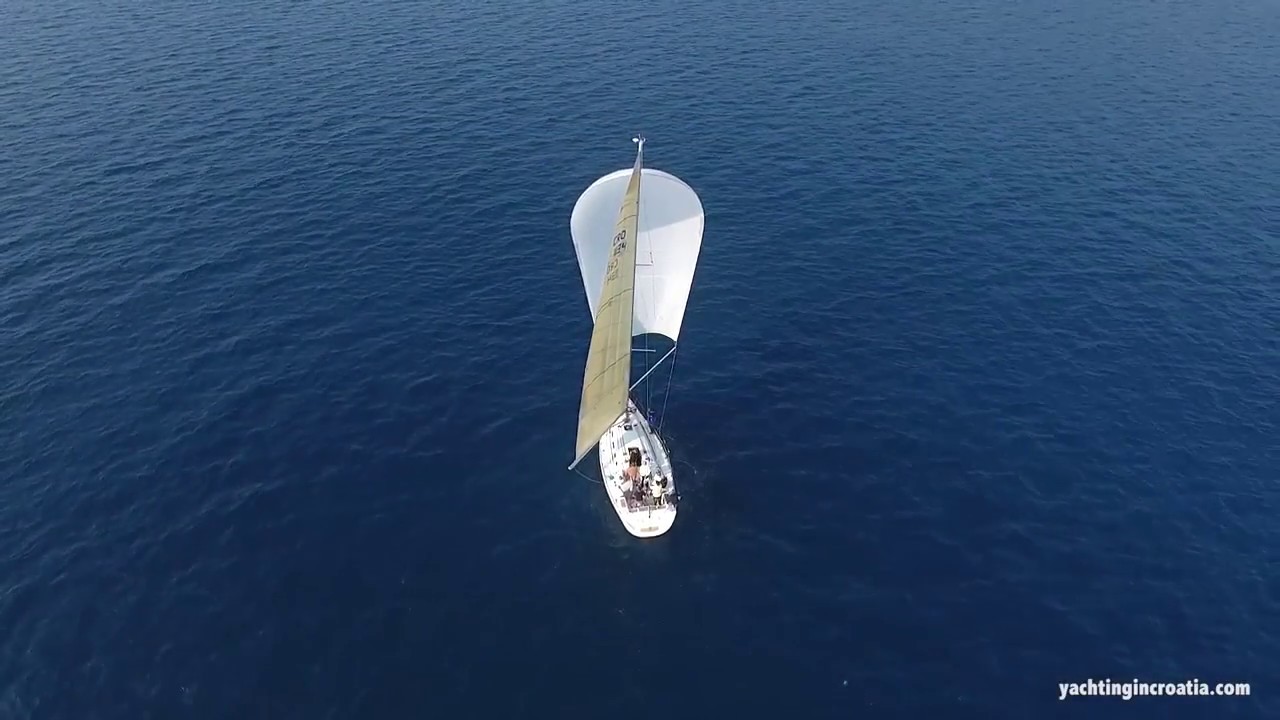 LEARN TO SAIL | SAILING WITH SPINNAKER | @yachtingincroatia