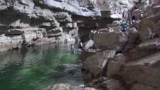 زيارتي لمغارة عين هيت A spring of water at Heet Cave