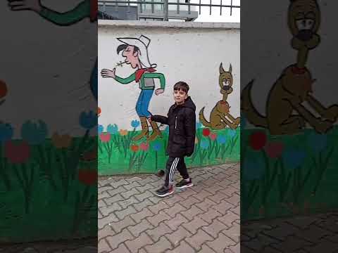 اوووووف ماما ماما حتى بلمدرسة  امير اسامة 