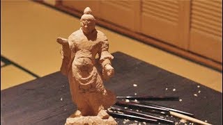 毘沙門天の彫刻　Carving  Vaisravana (guardian god of Buddhism)