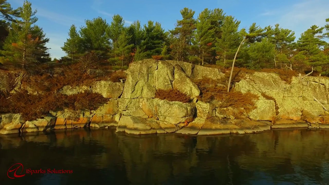 Georgian Bay Rocks in Pointe Au Baril by iSparks Solutions