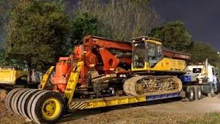 HET Scania Heavy Equipment Transport Truck Night Escort