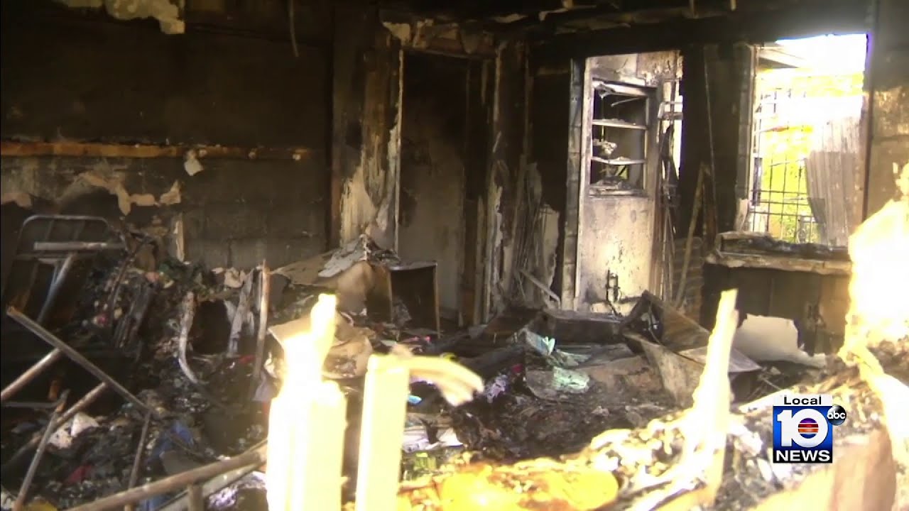 Family displaced after fire at northwest Miami-Dade home - YouTube