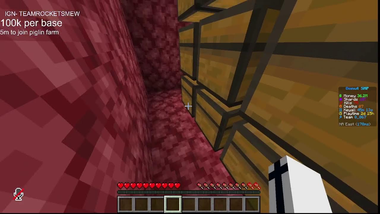 Donut SMP- RTP Zone fighting/ loot drop at the end - YouTube