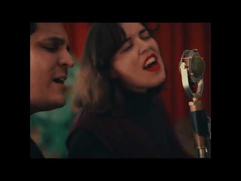 Club del río ft. Alejandro y María Laura - Antes nubes