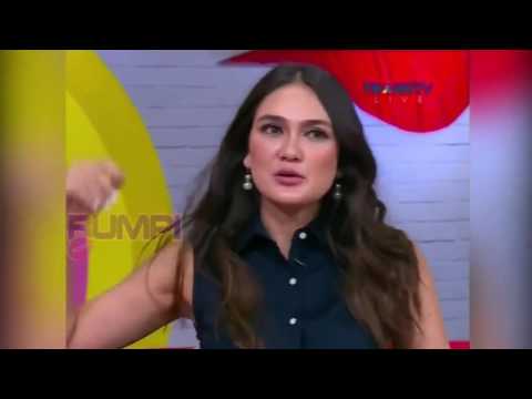 Wulan Guritno Nilai Ayu Ting Ting 5,5   Rumpi 18 November 2016 Part 4 4