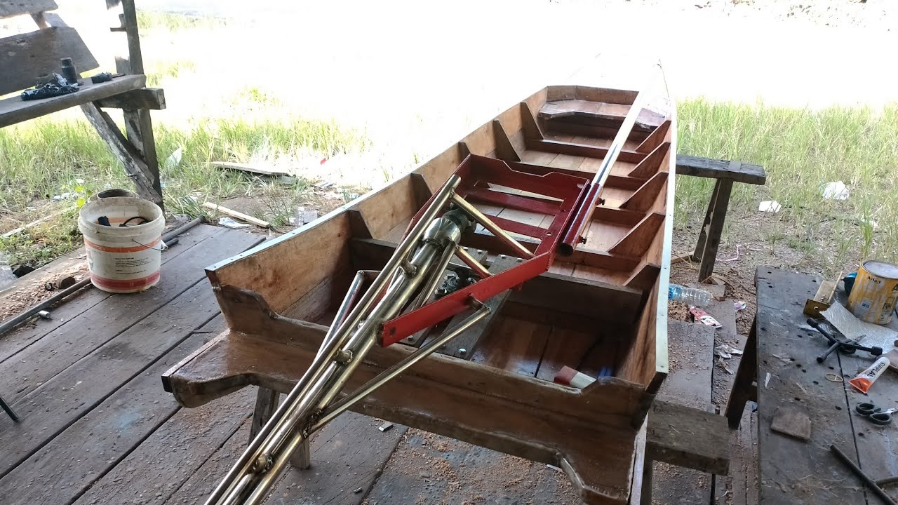 Thai look style boat build timelapse - YouTube