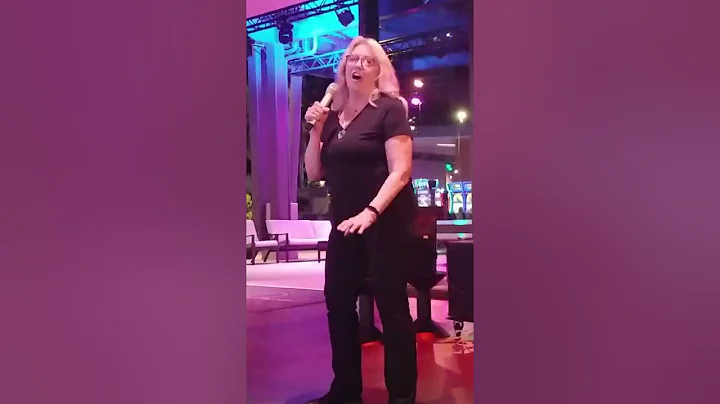 Singer Peggy Long