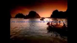 Video thumbnail of "Bonjour Vietnam - Pham Quynh Anh - Musique vietnamienne"